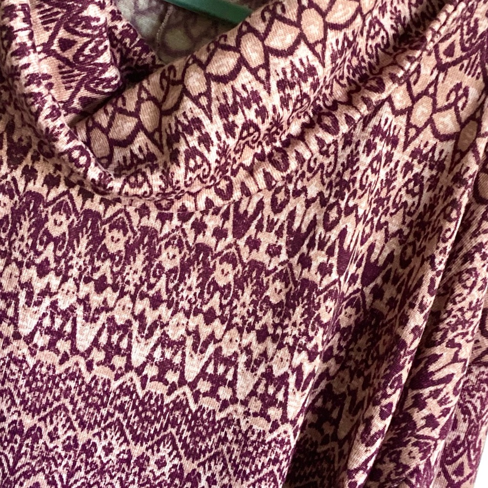 \St. John’s Bay\• Activewear Cowl Neck Pullover - Picture 5 of 14